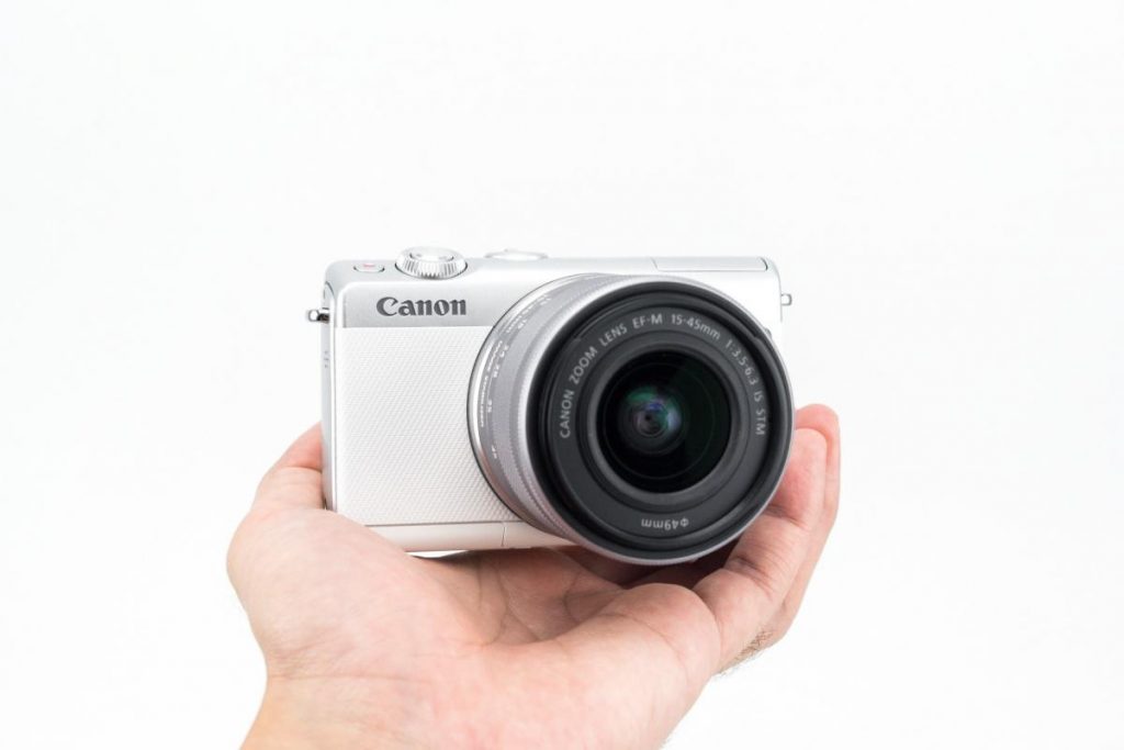 กล้องถ่ายรูปแบรนด์น่าใช้ กล้องถ่ายรูปยี่ห้อ Canon EOSM 100
