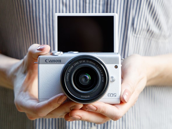 แนะนำกล้องถ่ายรูปมือใหม่ Canon EOS M200