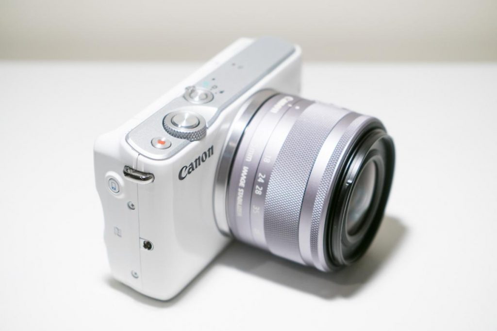 กล้องถ่ายรูปยอดฮิต Canon EOS M10