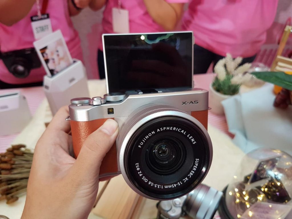 กล้องถ่ายรูปสวยราคาถูก Fuji XA5