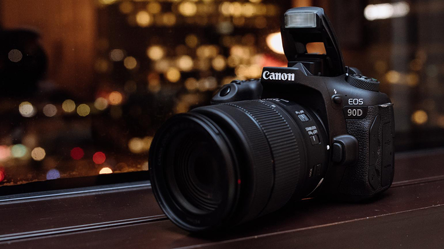 Canon Camera รุ่น EOS 90D kit กล้องตัวนี้ก็ถือว่าใช้งานได้อย่างยอดเยี่ยม